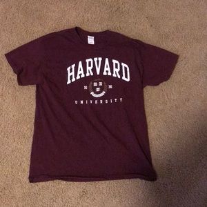 Harvard t-shirt